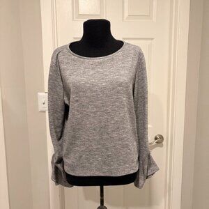 Leith Nordstrom Grey Ruched Bell Sleeve Crew Neck Sweater w/Pearl Button, Sz M